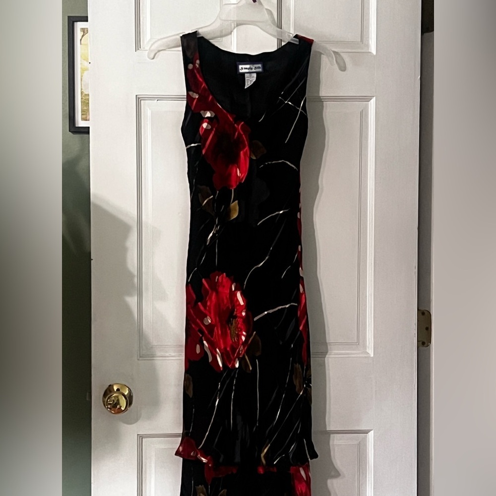 Vintage Floral Black and Red Women's Dress S